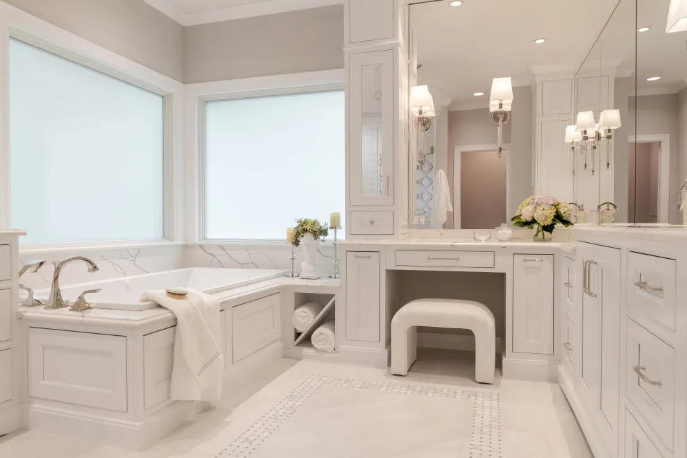 Elegant Main Bathroom by KH Interiors - Photo 6