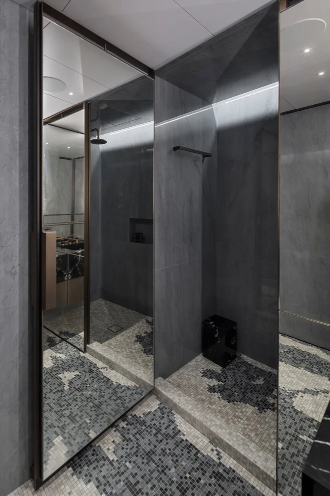 New York Skyscraper by Shari Pellows Interiors - Photo 17