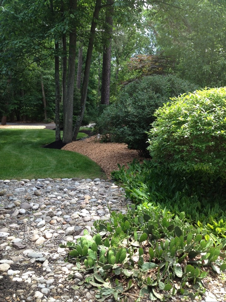 Neighborhood Pride Landscaping & Lawn Service - Photo 3