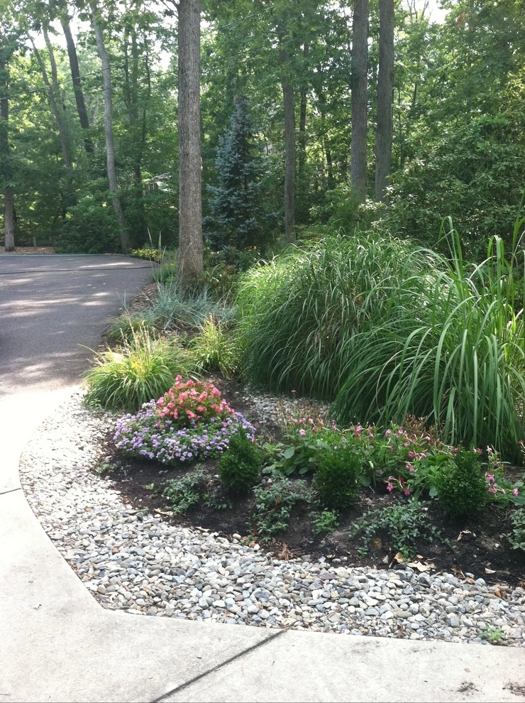 Neighborhood Pride Landscaping & Lawn Service - Photo 8