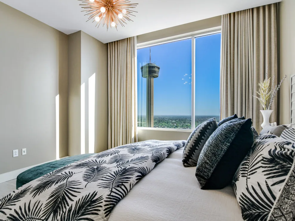 610 E Market Suite 2807 by Mummeinteriors - Photo 4