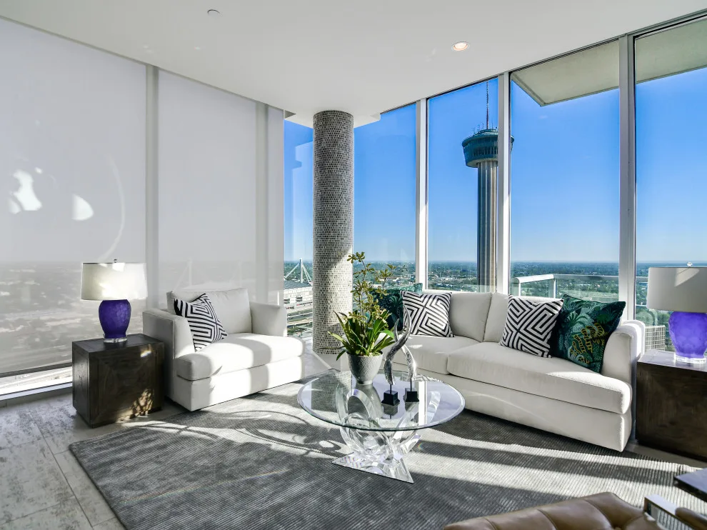 610 E Market Suite 2807 by Mummeinteriors - Photo 10