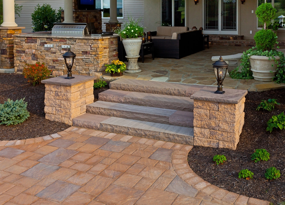 New Castle Lawn & Landscape - Photo 7