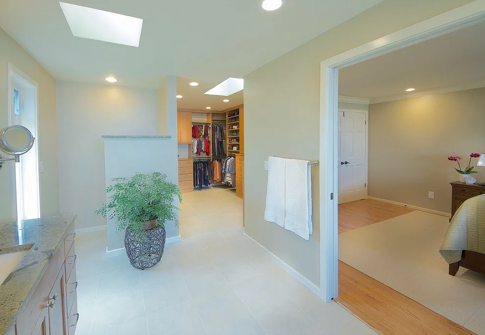 Authentic Home - Photo 13