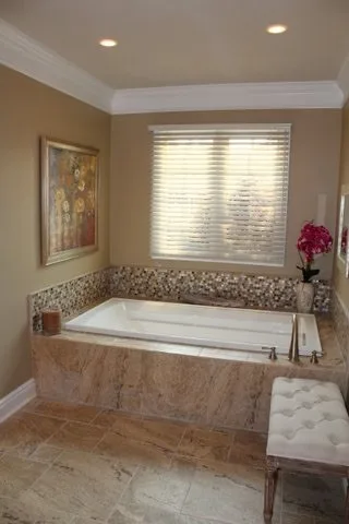 Primary bathroom by Sylvie Del Duca Interior Designs Services - Photo 6
