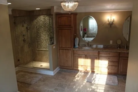 Primary bathroom by Sylvie Del Duca Interior Designs Services - Photo 2