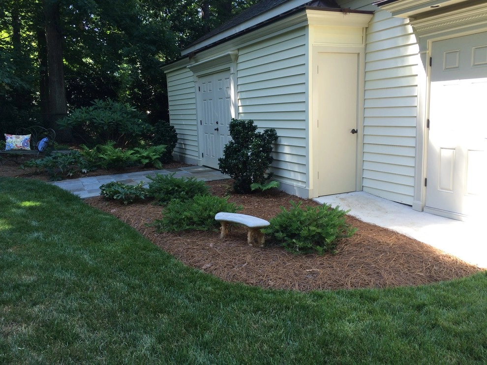 Burlington: Whole Yard Landscaping by New Garden Landscaping & Nursery - Photo 7