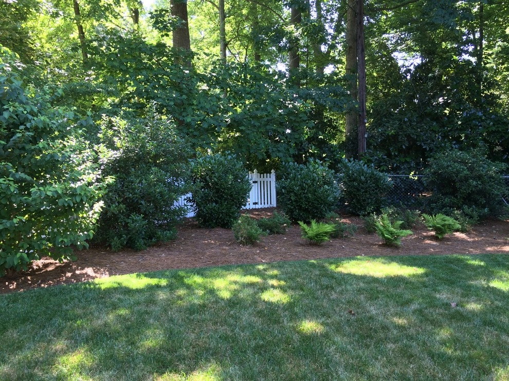 Burlington: Whole Yard Landscaping by New Garden Landscaping & Nursery - Photo 9