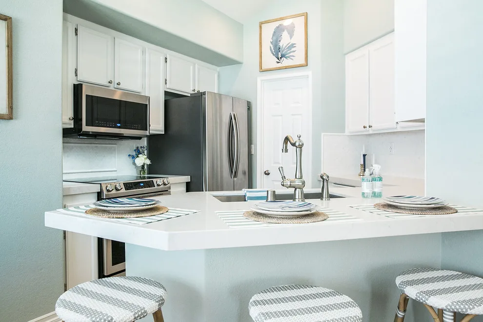 La Jolla Culinary Space by Elizabeth Louise Interiors - Photo 39