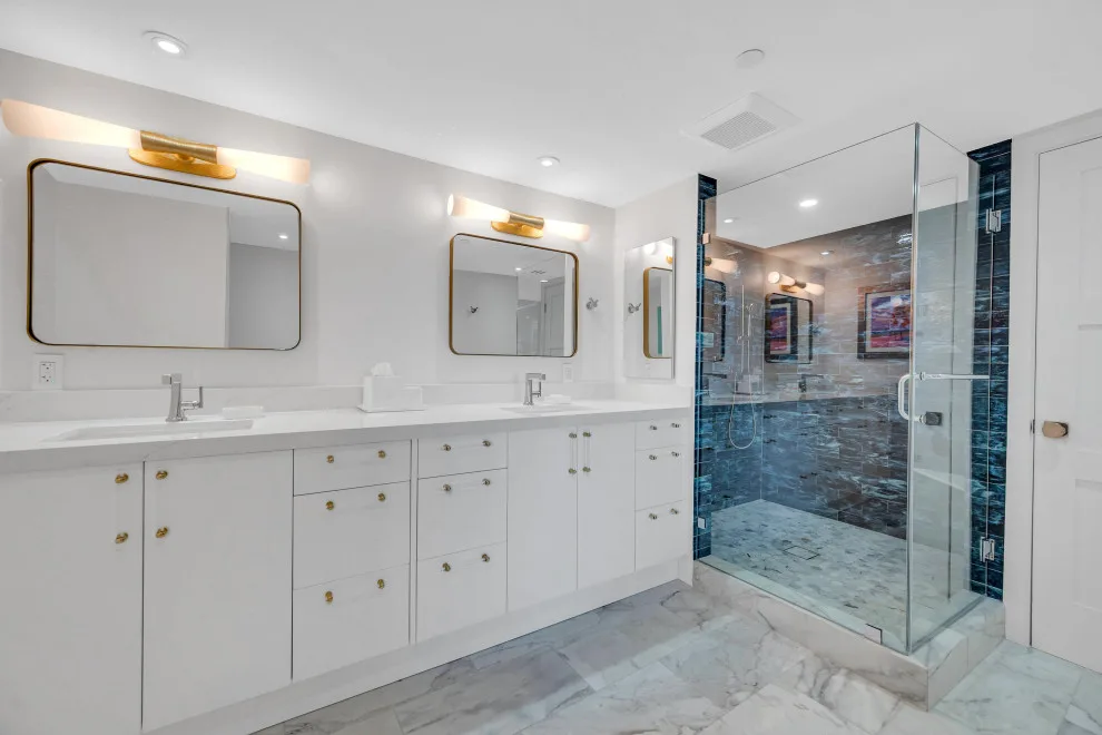 Miami kitchen and main bathroom makeover by Kelly Nelson Designs - Photo 23
