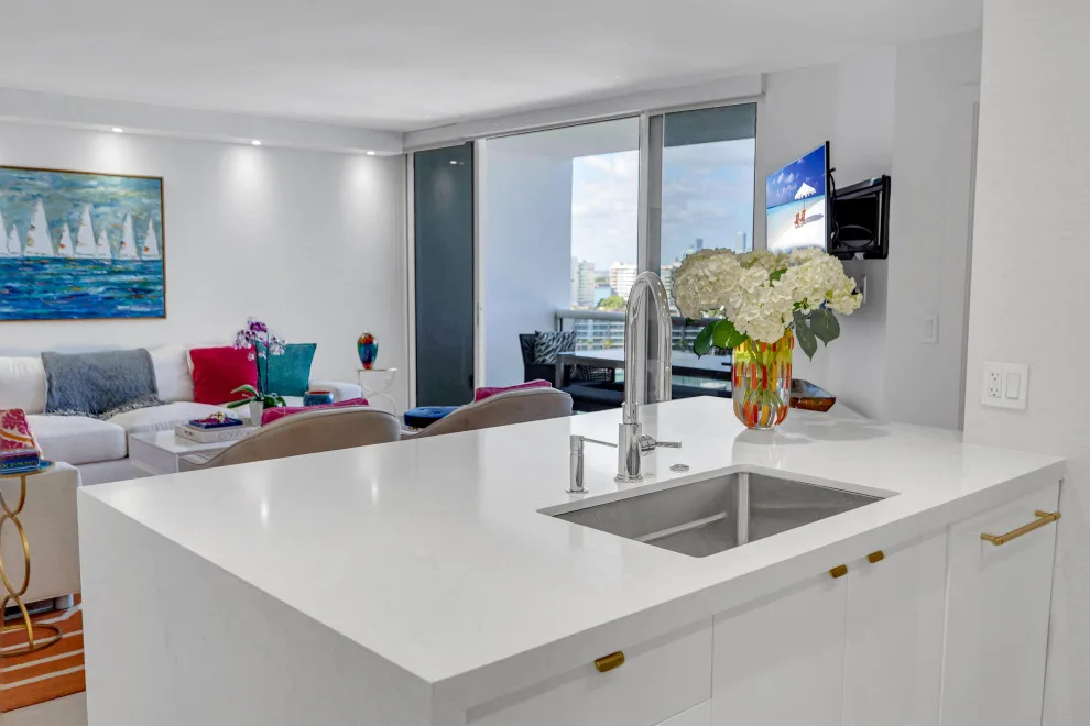 Miami kitchen and main bathroom makeover by Kelly Nelson Designs - Photo 12