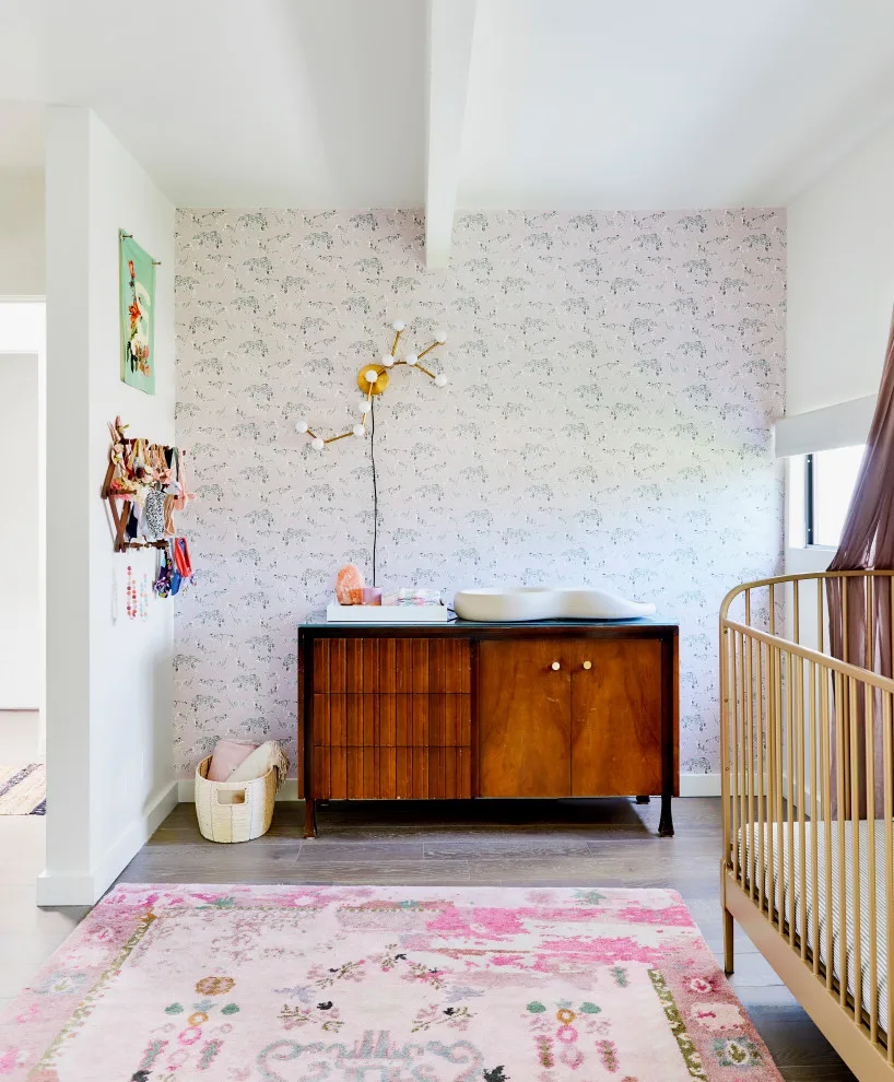 Diverse Mid-Century Hilltop Los Angeles by Studio Palomino - Photo 11