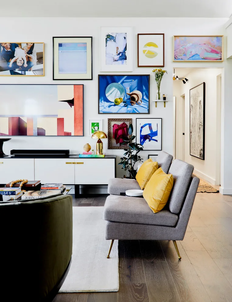 Diverse Mid-Century Hilltop Los Angeles by Studio Palomino - Photo 4