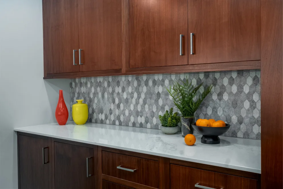 Mid-Century Kitchen Makeover by Heather DeMoras Design Consultants Inc. - Photo 4