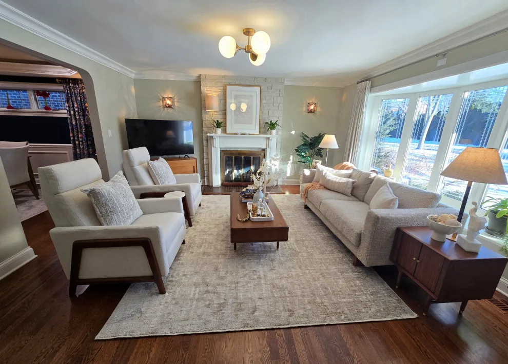 Mid Century Embraces Daily Life by Jeff Rice, Decor Designs, Inc. - Photo 3