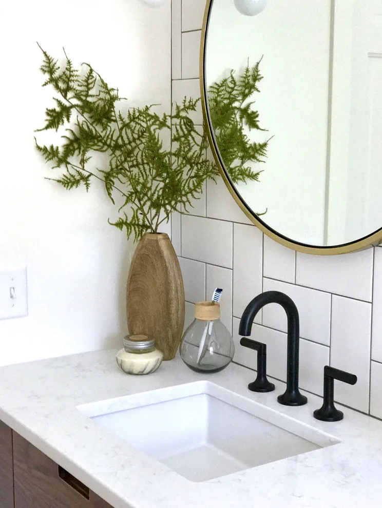 Mid-Century Modern Bathroom Design by Design Phase - Photo 9