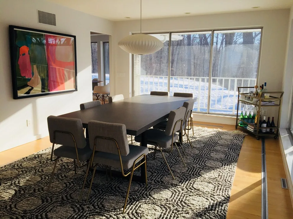 Midcentury Modern Display by Meaghan Larrabee Design - Photo 7
