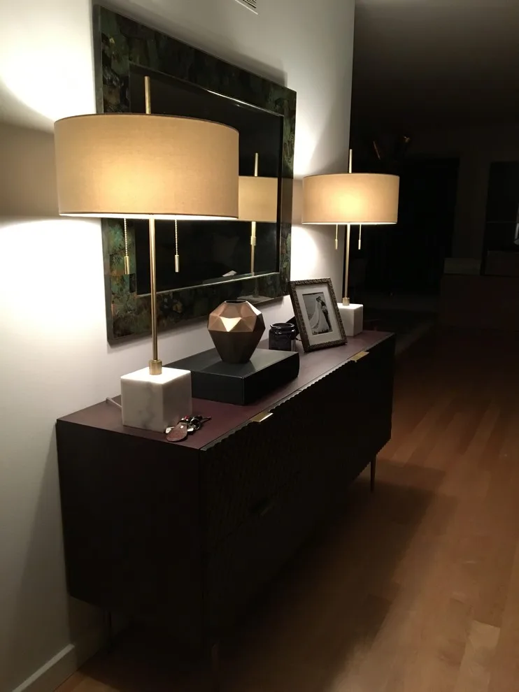 Midcentury Modern Display by Meaghan Larrabee Design - Photo 9