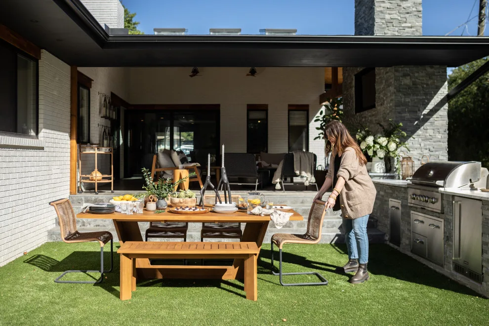 Midcentury Renovation by Huntington Id - Photo 16