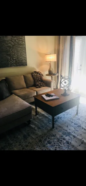 Little Interiors - Photo 8