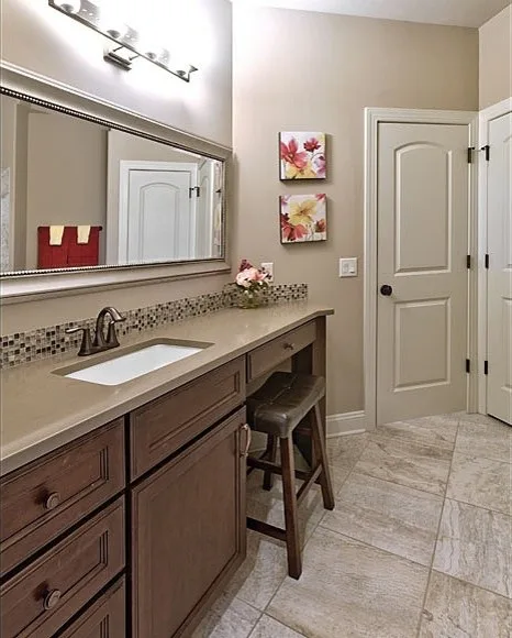 Showcase Residence by Interior Design Concepts - Photo 18