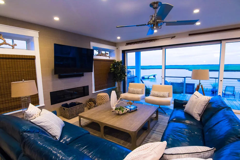 Contemporary Waterfront by Beach Dwellings - Photo 32