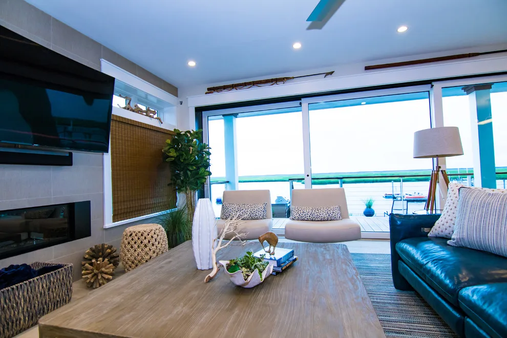 Contemporary Waterfront by Beach Dwellings - Photo 47