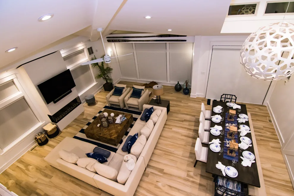 Contemporary Waterfront by Beach Dwellings - Photo 11