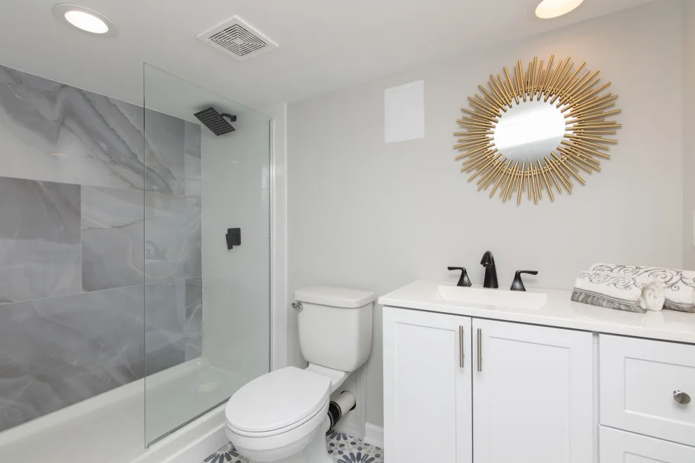 Contemporary Urban Lifestyle by Kate Grzymala Design - Photo 5