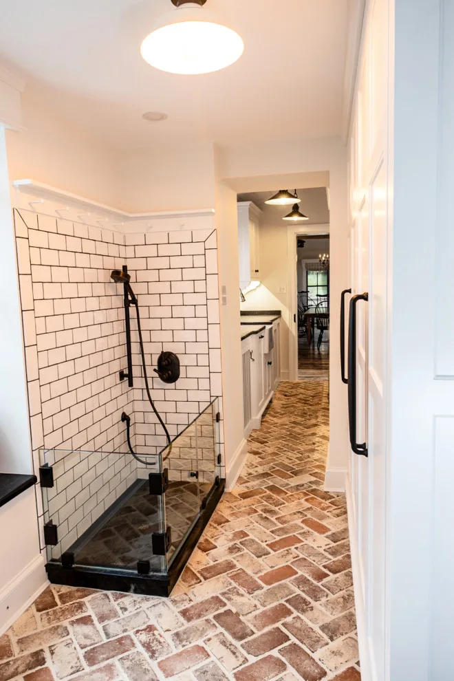 contemporary comfort in a traditional kitchen by Baker Posey Design - Photo 7