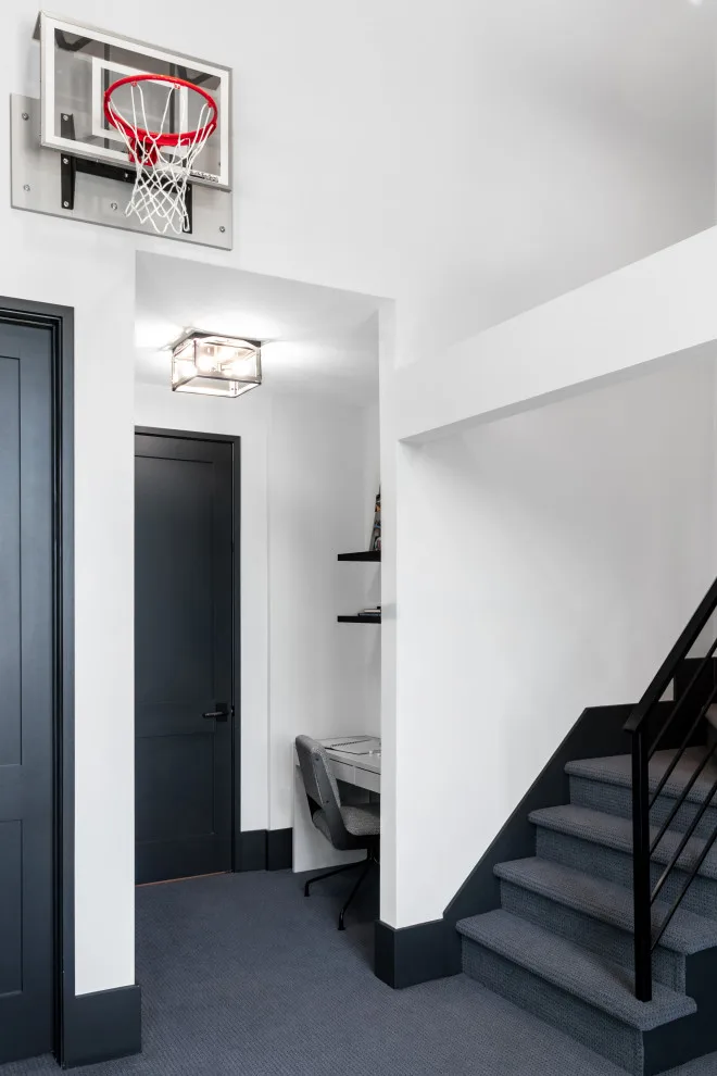 Contemporary Family Man by JL Design - Photo 5