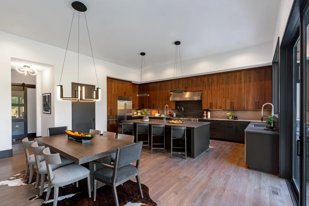 Contemporary Family Man by JL Design - Photo 18