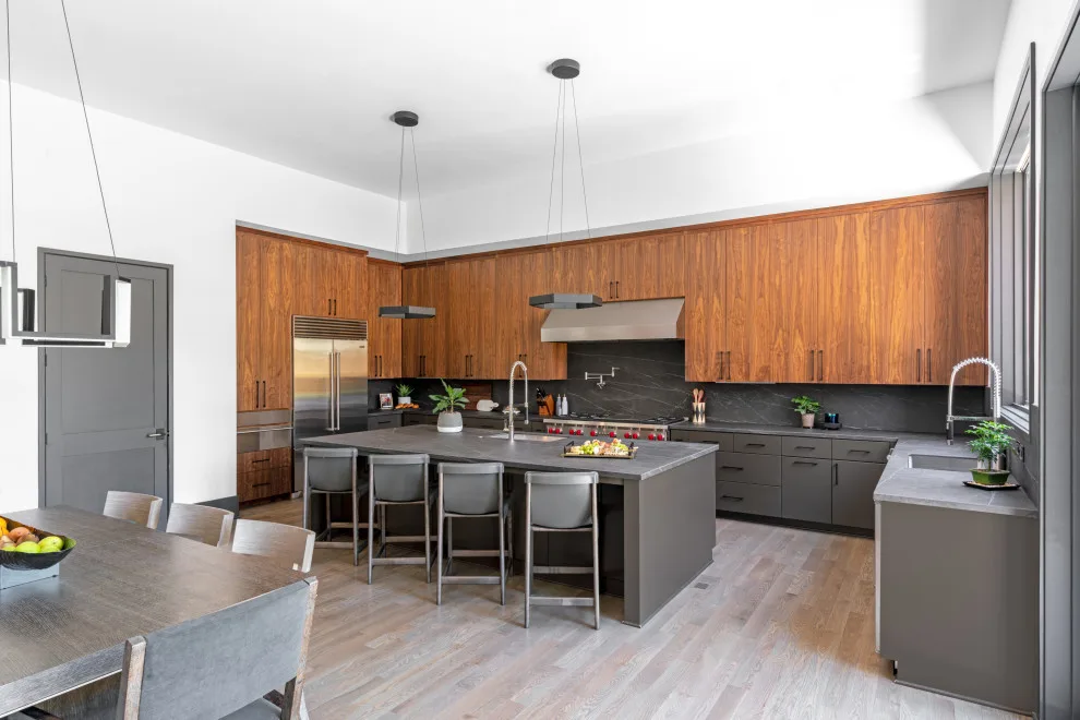 Contemporary Family Man by JL Design - Photo 16