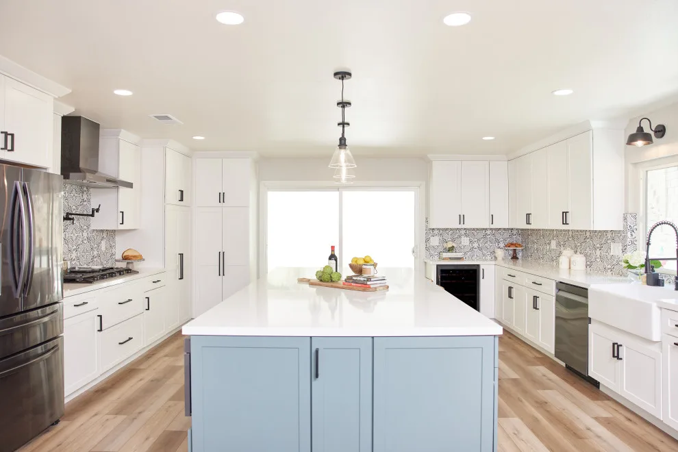 Ferrelo Kitchen Walkway by Johnson + Fernàndez Interior Design - Photo 4