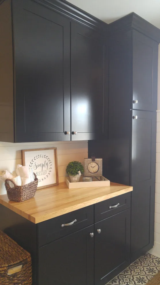 Contemporary Farmhouse Laundry and Bath Space by Deborah Roides Interior Design - Photo 7