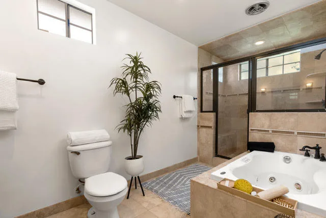 Collins Initiative by WE Home Staging Inc. - Photo 8