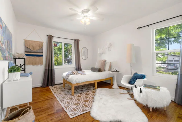 Collins Initiative by WE Home Staging Inc. - Photo 10