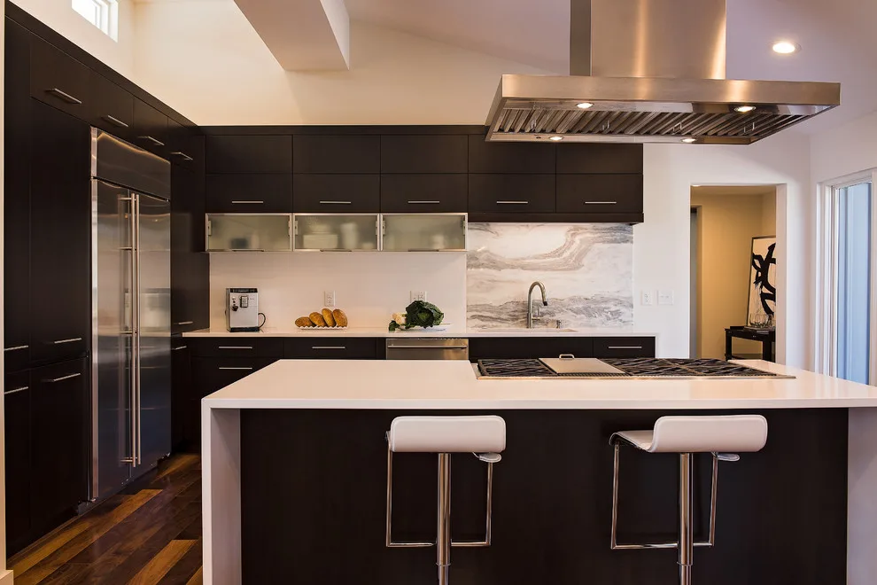 Contemporary Home Design and Remodeling - High Point, NC by Stephanie James Interiors - Photo 5