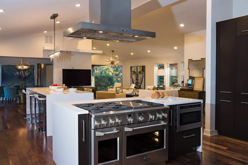 Contemporary Home Design and Remodeling - High Point, NC by Stephanie James Interiors - Photo 9