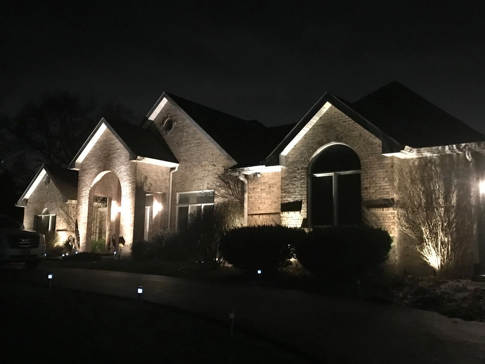 Residential Outdoor Lighting by Nightscapes Outdoor Lighting - Photo 5