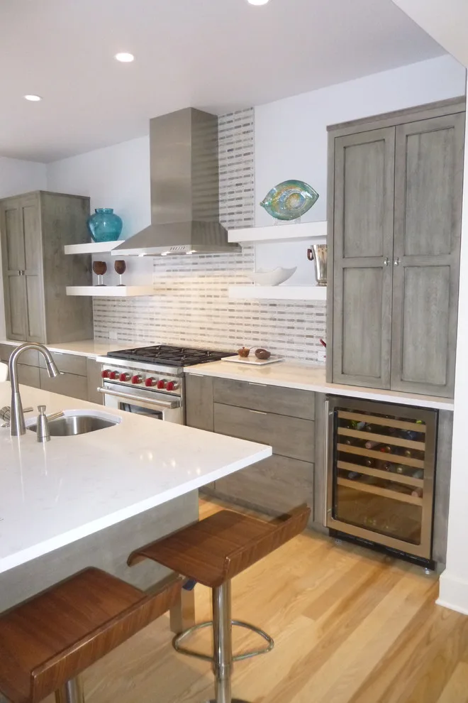 Contemporary Kitchen by DesignFive, LLC - Steve Shorthouse - Photo 3