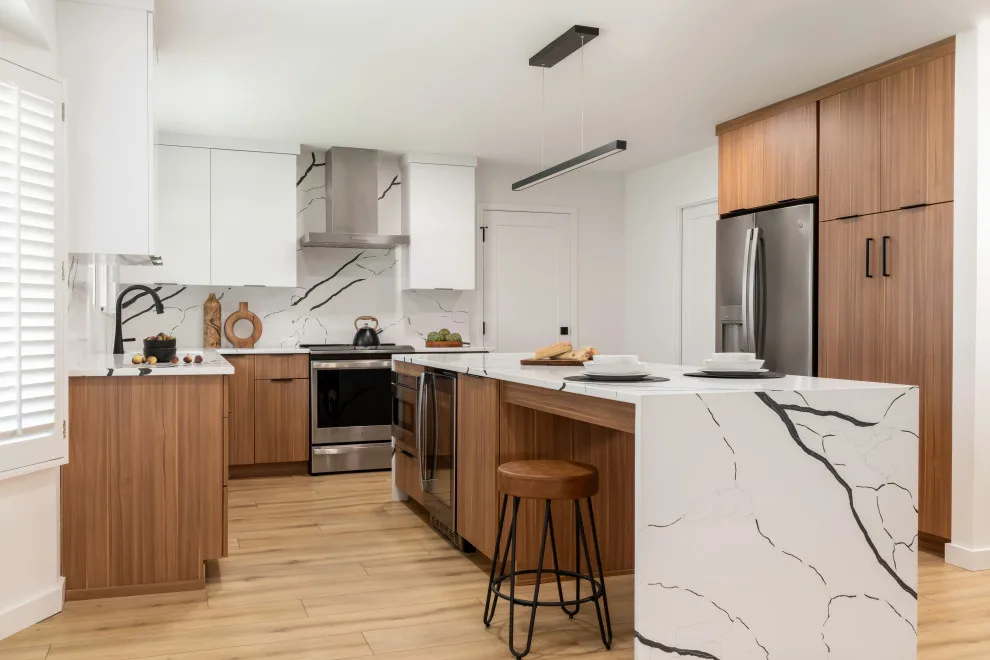 Contemporary Habitat Designs by KH Interiors - Photo 6