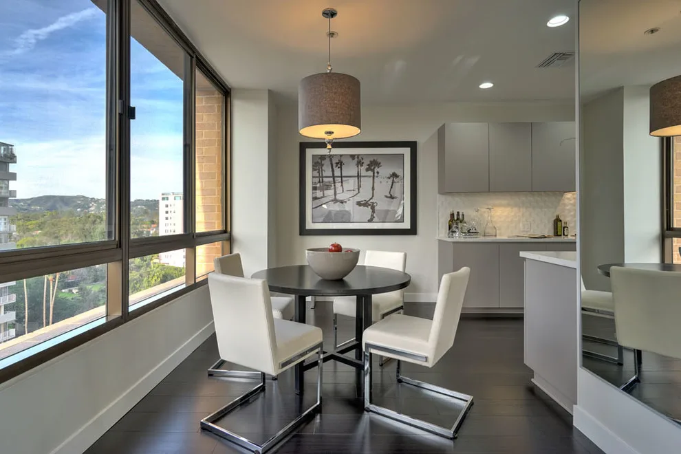 Contemporary Mid-Wilshire Condominium by Studio Palomino - Photo 4