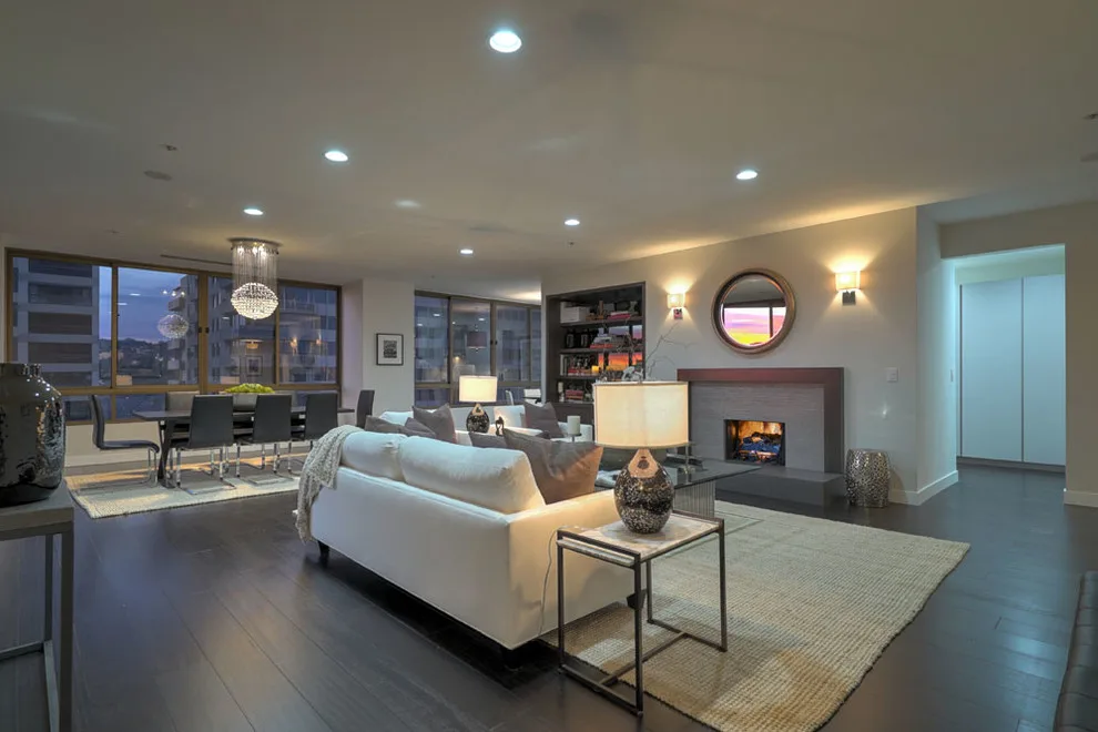 Contemporary Mid-Wilshire Condominium by Studio Palomino - Photo 8