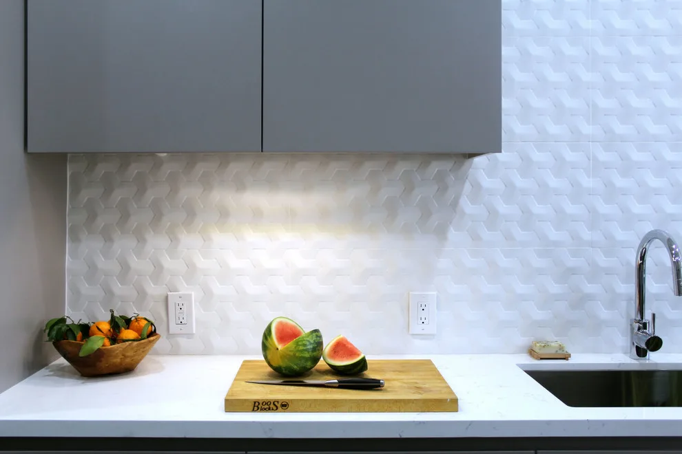 Contemporary Mid-Wilshire Condominium by Studio Palomino - Photo 10