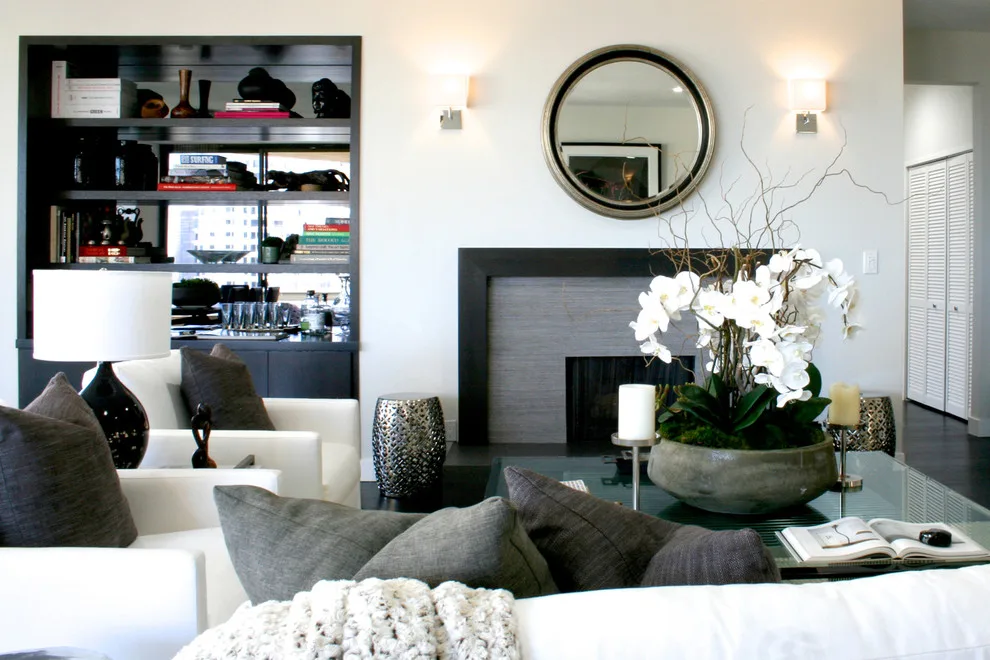 Contemporary Mid-Wilshire Condominium by Studio Palomino - Photo 5