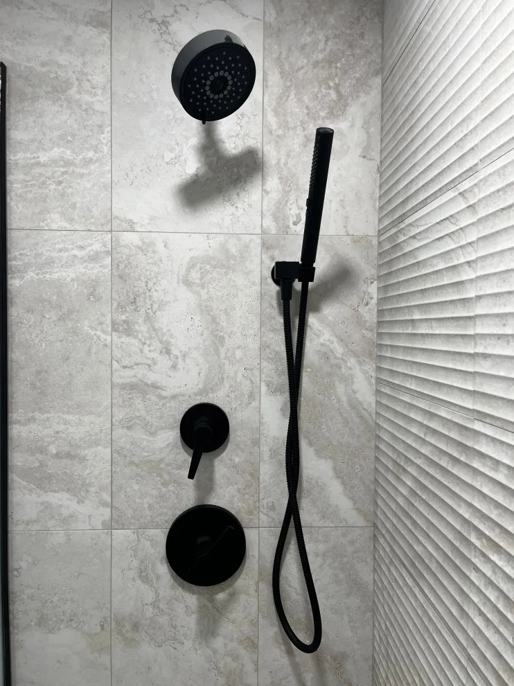 Contemporary Renovation by Jgib Interiors - Photo 17