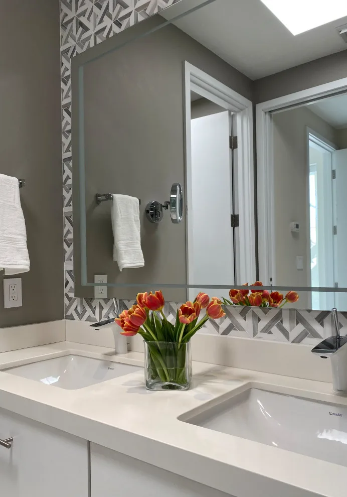 Contemporary Townhouse 2 by Vivian Macia Interiors LLC - Photo 10