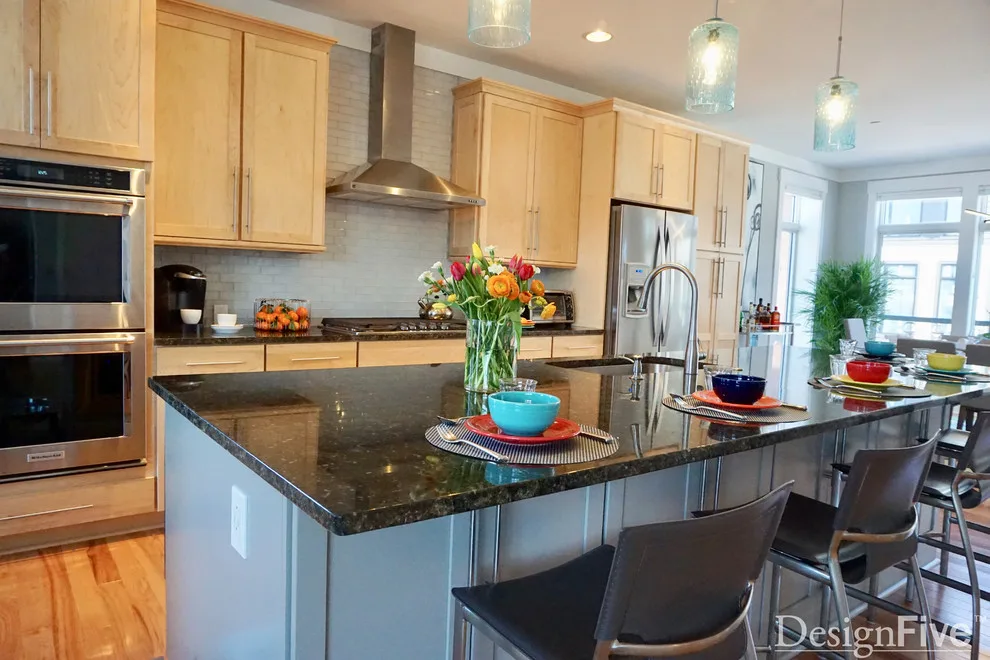Contemporary Townhome by DesignFive, LLC - Steve Shorthouse - Photo 11