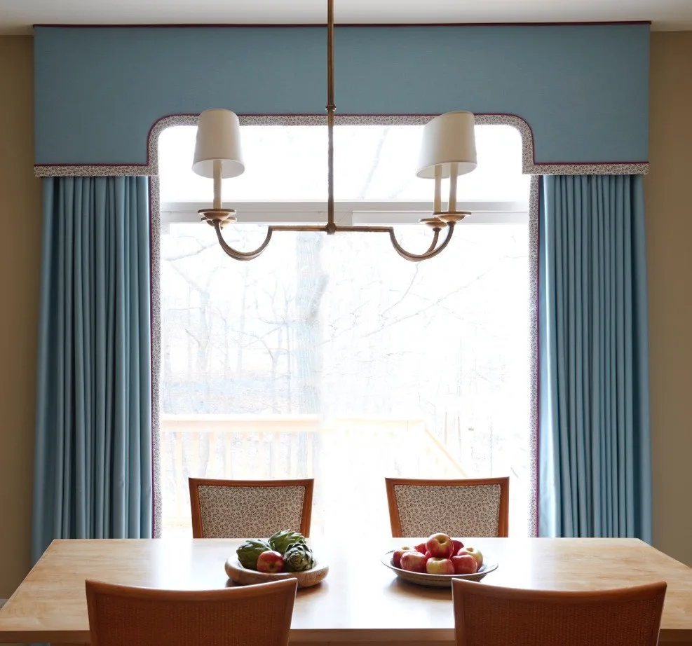 Contemporary Classic in Chicago's North Shore by Tina Dann-Fenwick Interiors - Photo 9